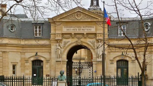 Grande École là gì?
